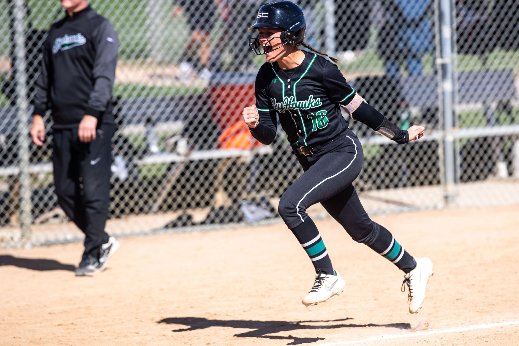 101621-owh-spo-statesoftball-LS09.JPG